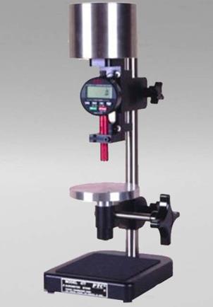 USO CON DUROMETROS DEL TIPO C, D Y DE LA AGUJA DE GOTEO DE ASTM ALTURA MAXIMA PARA LA MUESTRA 12.7 CM AUMENTA LA REPETIBILIDAD Y REDUCE EL ERROR DEL U